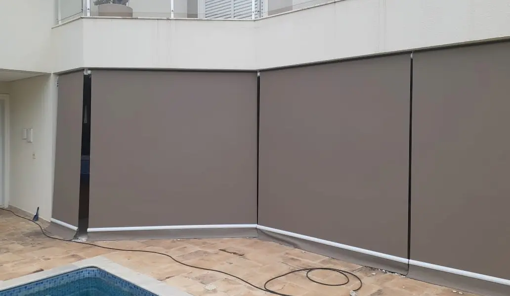 Toldo Articulado em Policarbonato