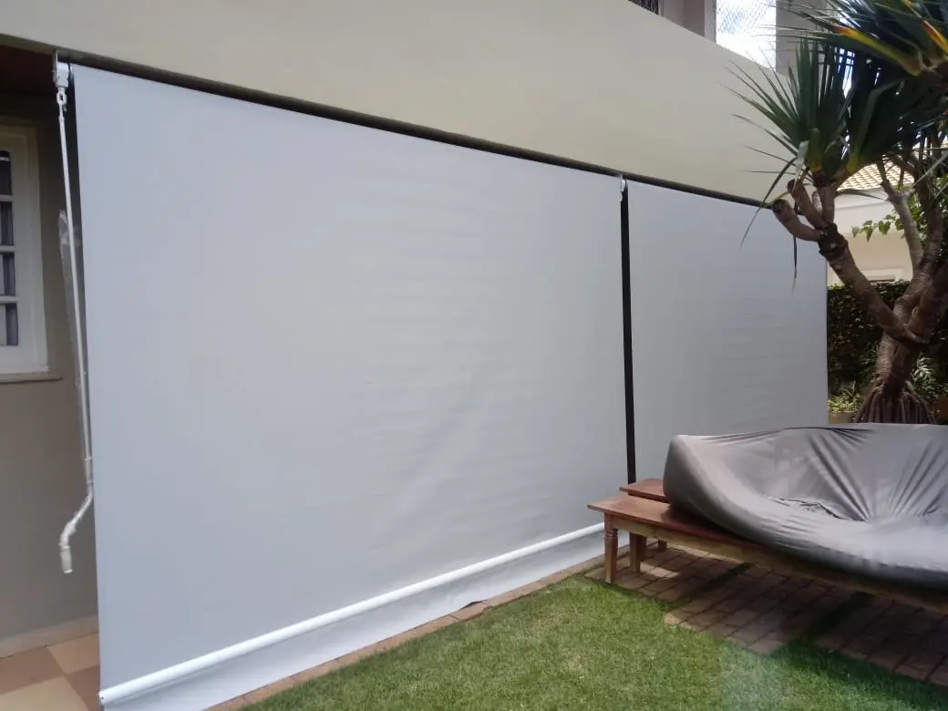 Toldo cortina rolô em Alphaville