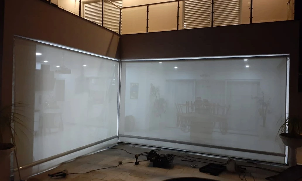 Toldo Articulado em Policarbonato